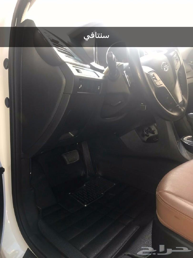 دعاسات وارضيات 5D للسيارات