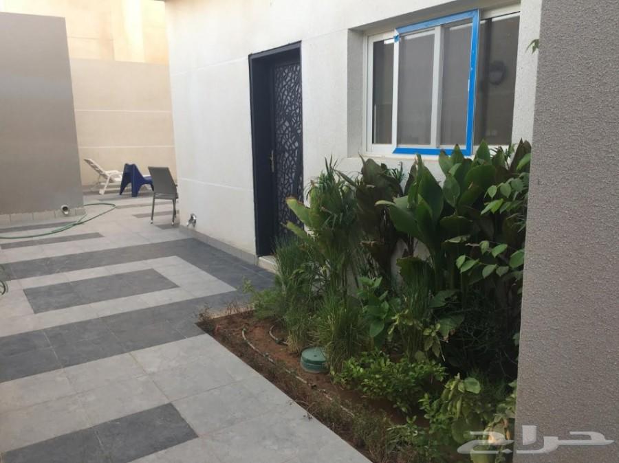 للبيع فلل فاخرة بحي الياسمين في الرياض