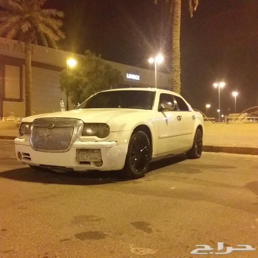 للبيع كرايزلر 2007 M300