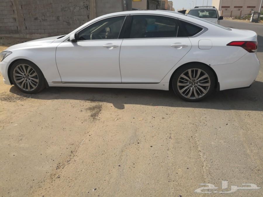 جنسس 2016 رويال للبدل بسيارة عائلية