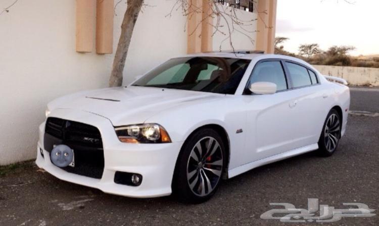 للبيع تشارجر SRT8 نظيفه جدا