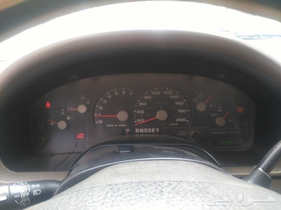 فورد اكسبلورر موديل 2005 للبيع