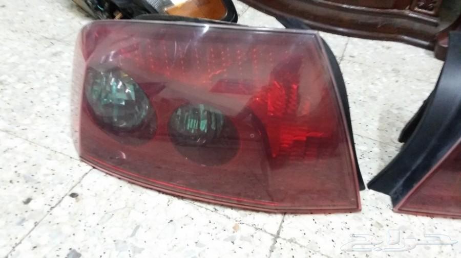 شمعة يمين واصطبات بيجو 407 أصلي مستعمل 2006