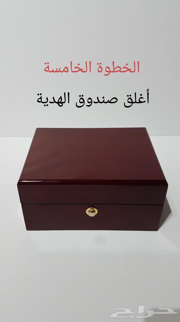 هدية صندوق خشبي فاخر VIP مع السماعة الذكية