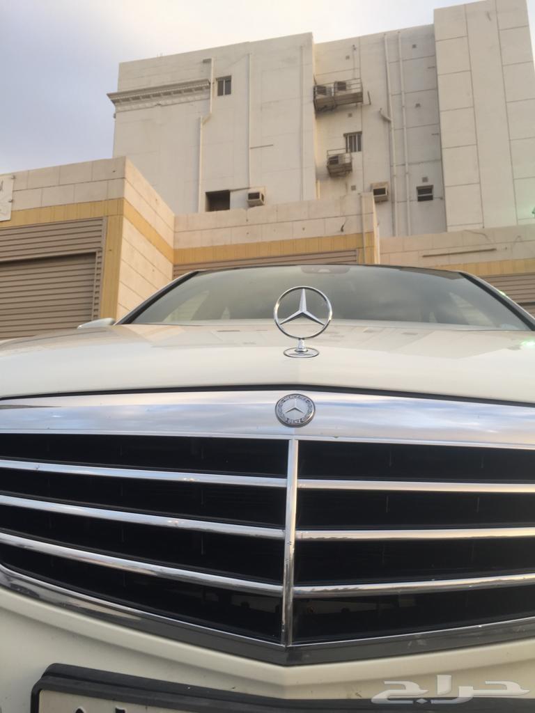 مرسيدس E300