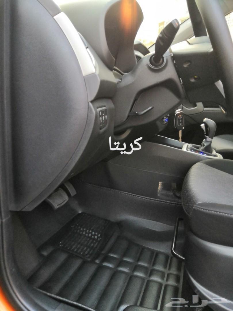 دعاسات 5D لحماية داخلية سيارتك