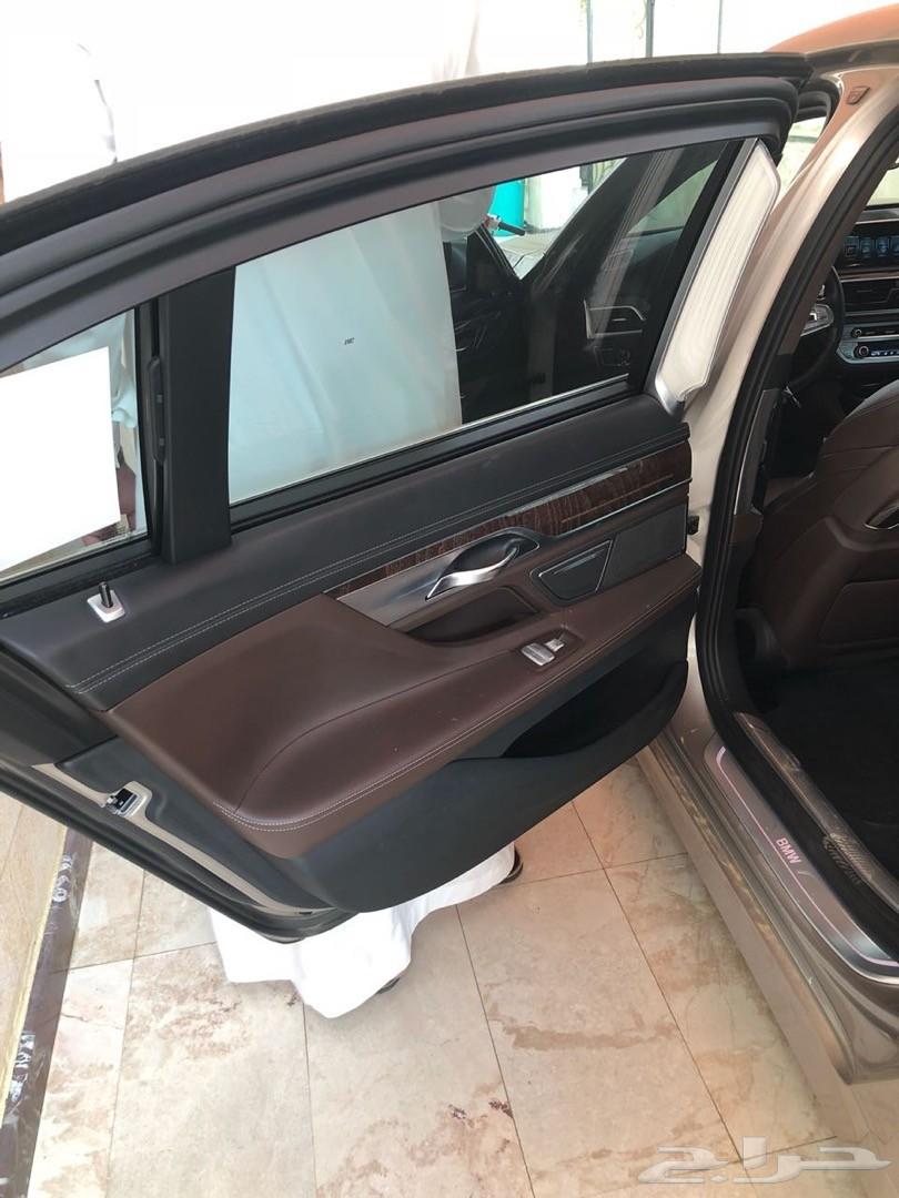 BMW 740 2016