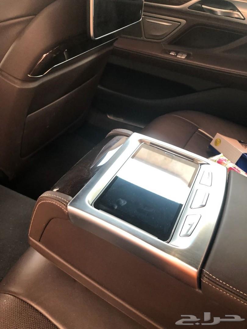 BMW 740 2016