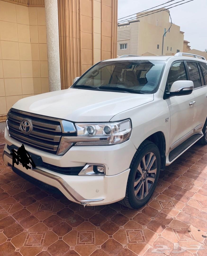 لاندكروزر v.xr 1 موديل 2016
