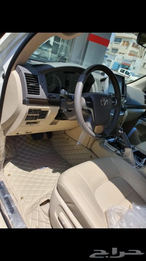دعسات سيارات فاخرة