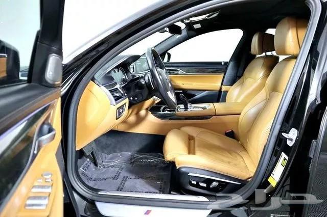 2016 BMW 740 i