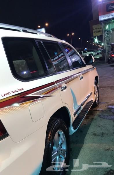 خطوط لاندكروزر 2015 برريمي أصلي وكالة بالضمان