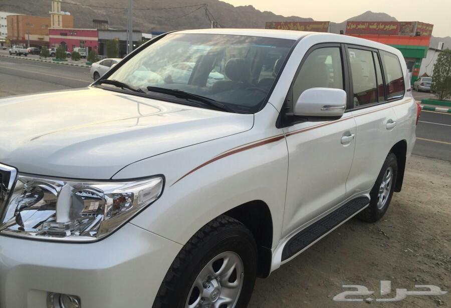 خطوط لاندكروزر 2015 برريمي أصلي وكالة بالضمان