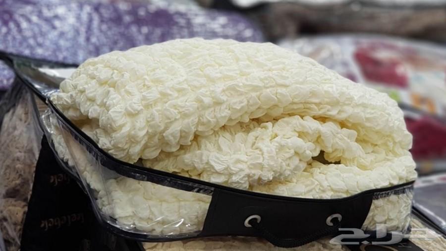 أغطية للحفظ على الكنب