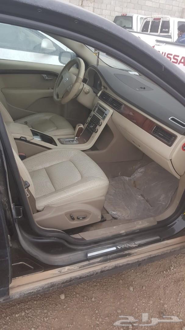 للبيع قطع غيار فولفو s80 v8 موديل 2007