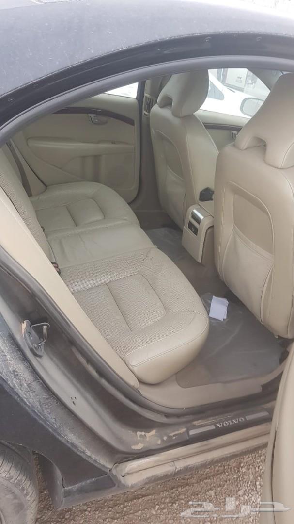 للبيع قطع غيار فولفو s80 v8 موديل 2007