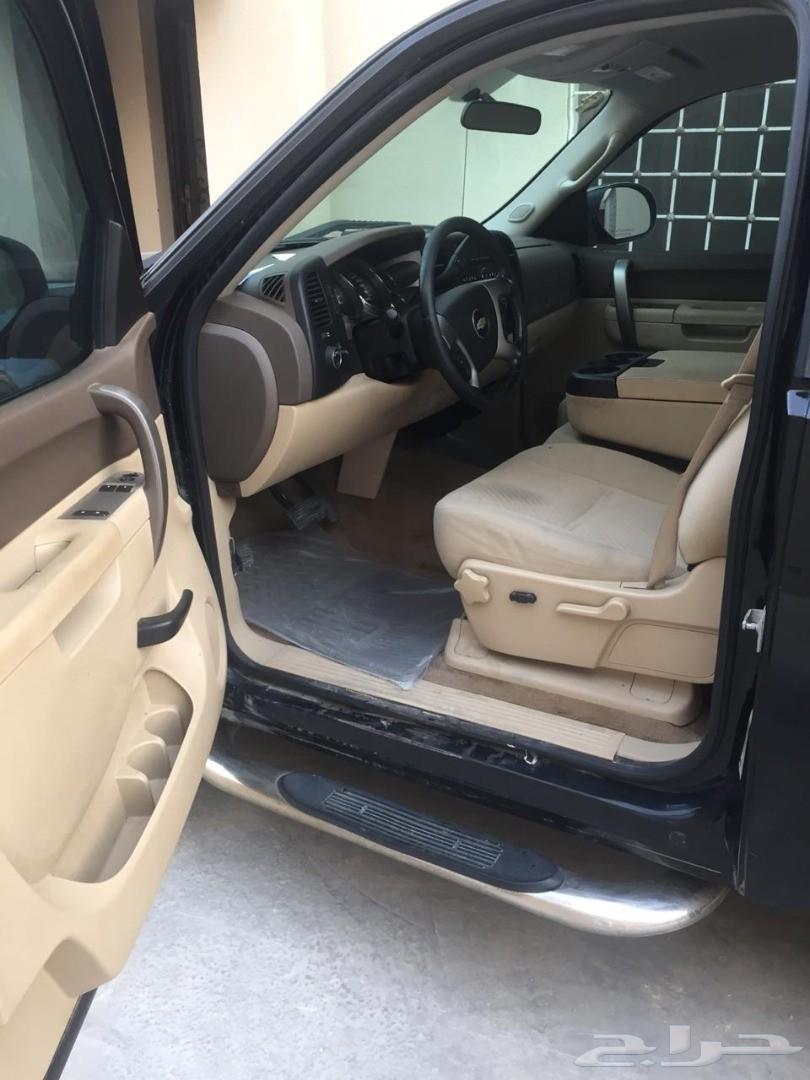 شفروليت سلفرادو 2013 z71 اسود