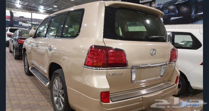 شمعة واصطب يسار لكزس LX570 أصلي مستعمل 2011