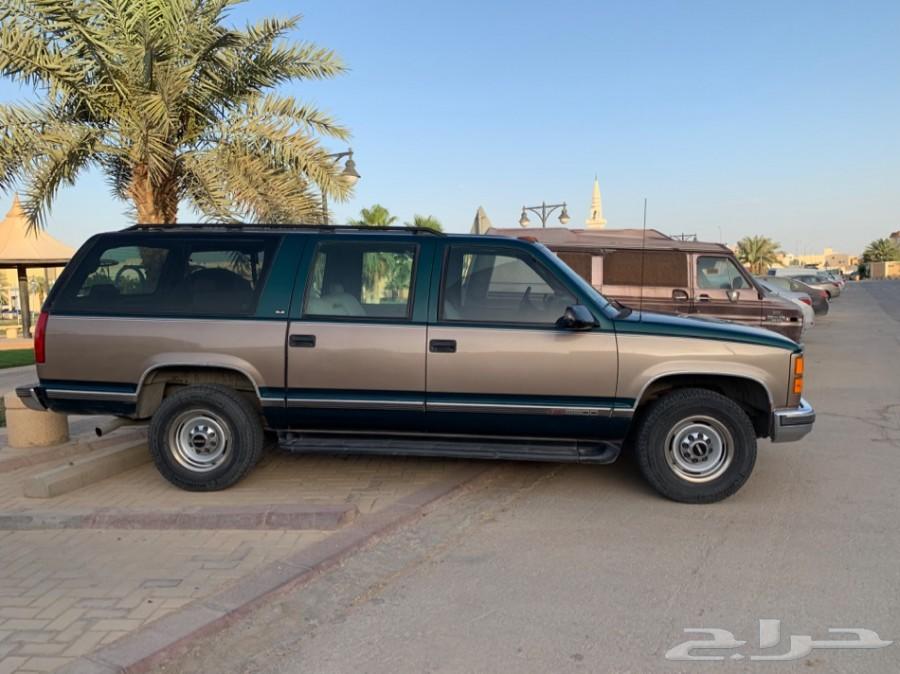 جي ام سي سوبربان 1998. GMC Suburban 1998 2500