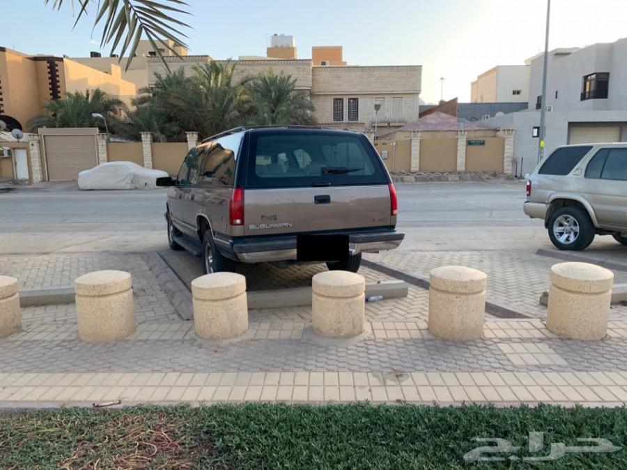 جي ام سي سوبربان 1998. GMC Suburban 1998 2500