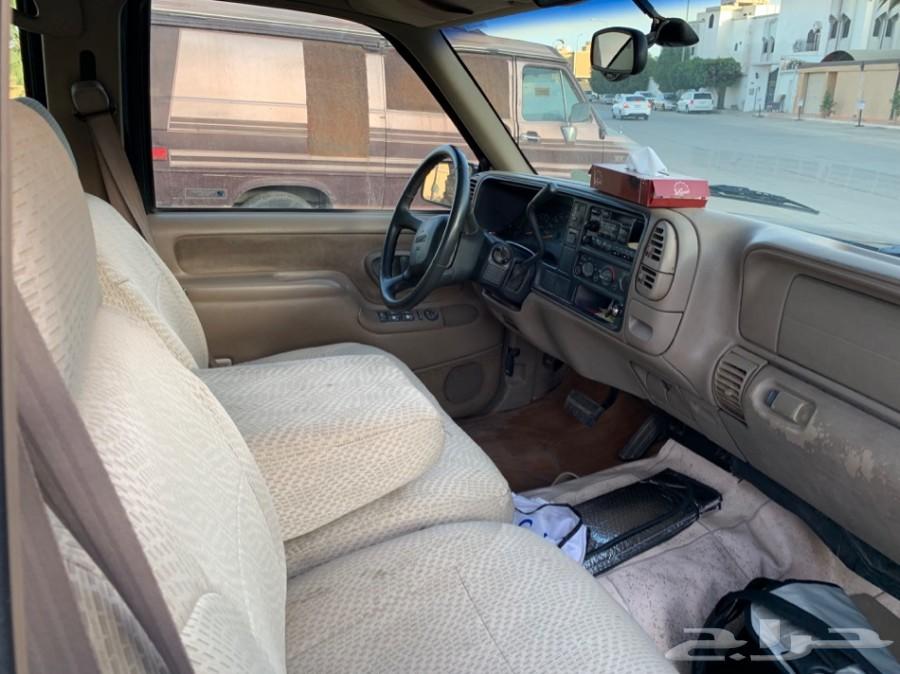 جي ام سي سوبربان 1998. GMC Suburban 1998 2500