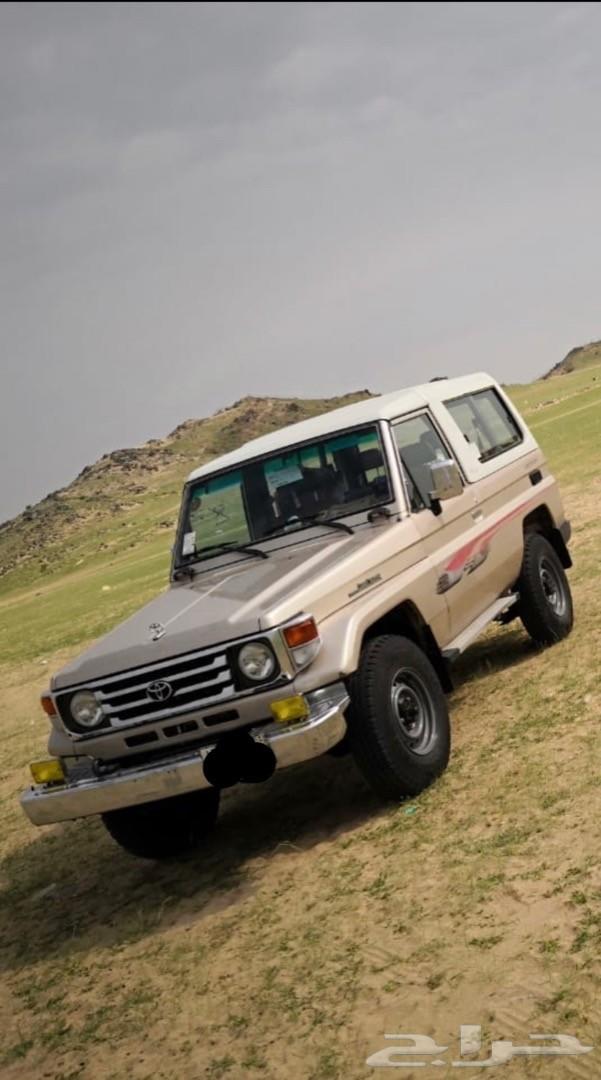 جيب تويوتا مصندق ثلث 2004 نظيف جدا
