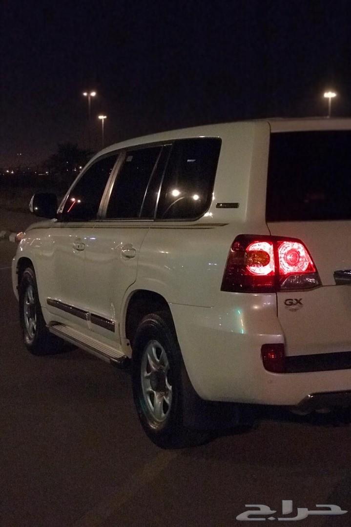 لاندكروزر جي اكس هدد 2015