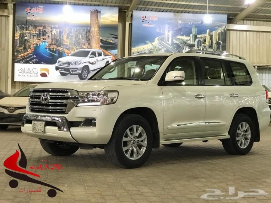 لاندكروزر GXR3 عبداللطيف جميل2016