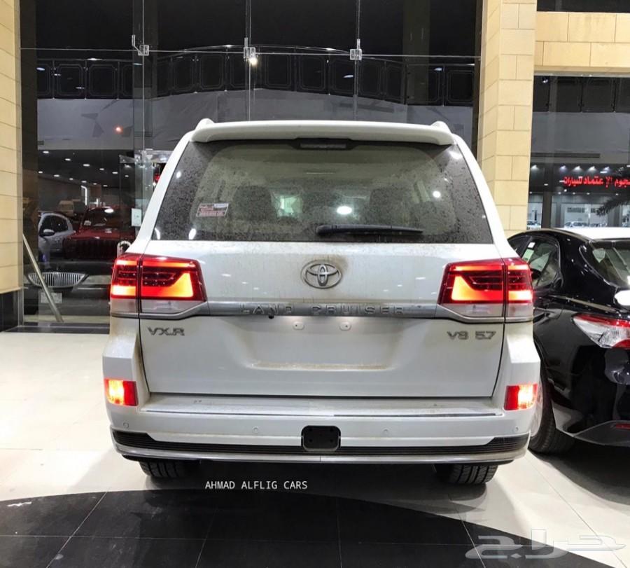 تويوتا لاندكروزر 2019 VXR1 5.7 V8 (سعودي)