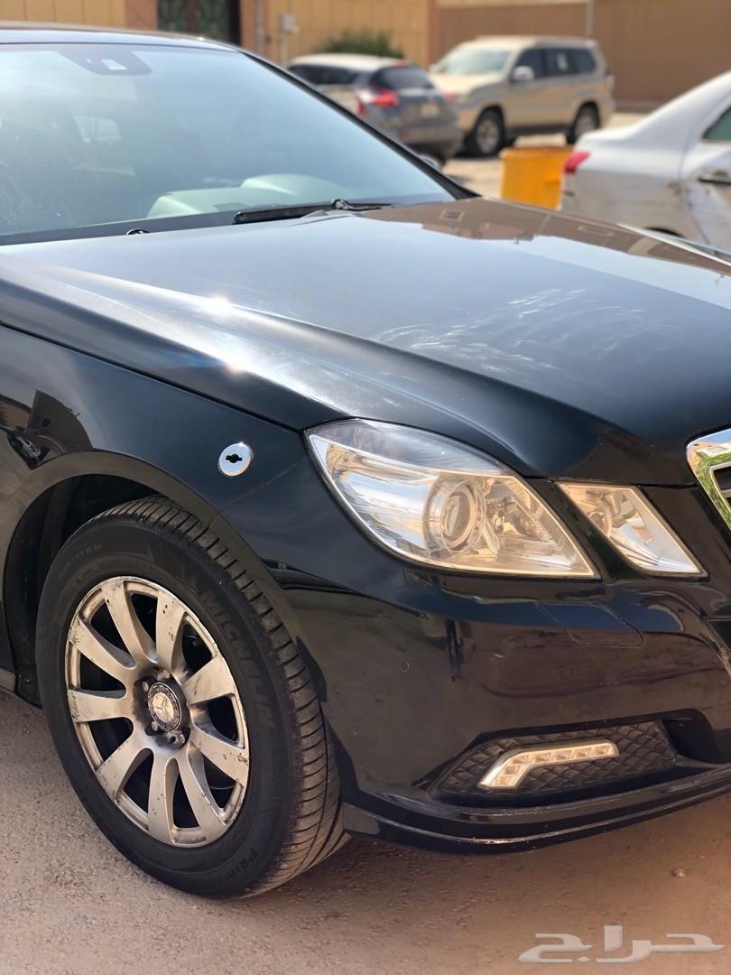 مرسيدس E350 اسود 2010