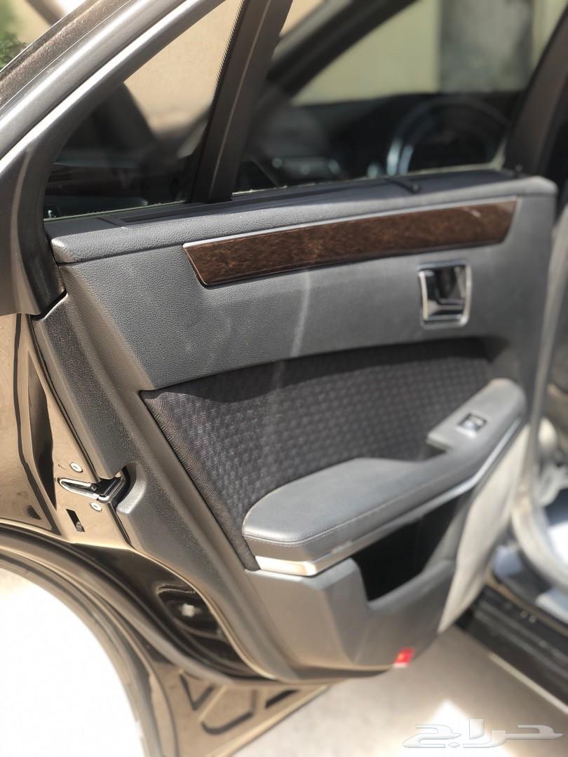 مرسيدس E350 اسود 2010