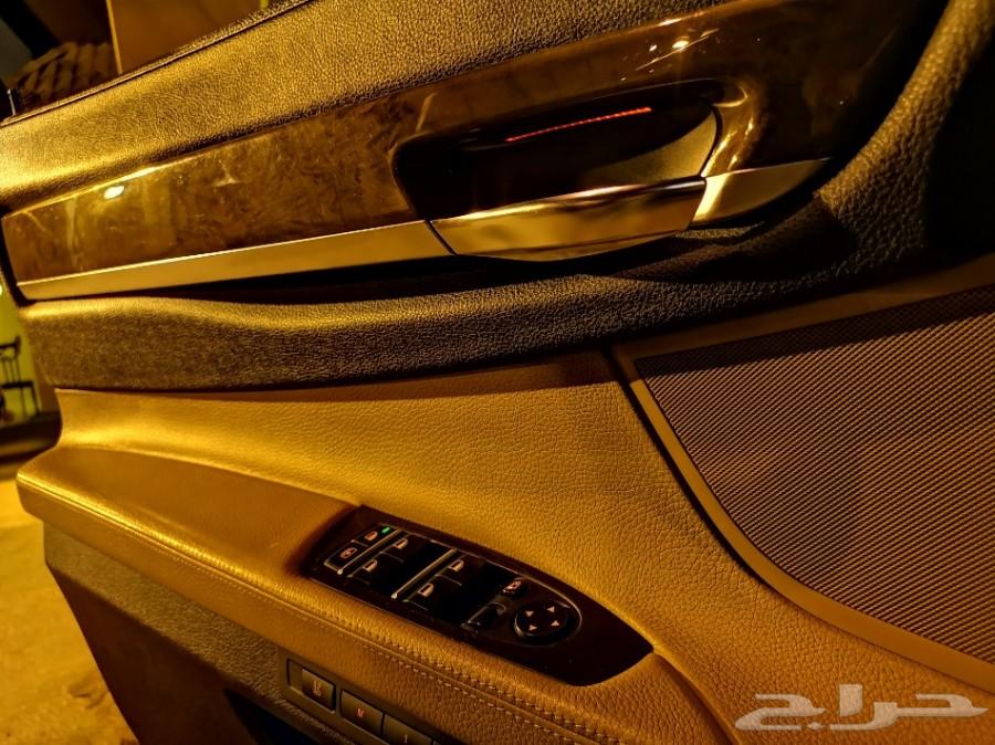 BMW...740Li.2012