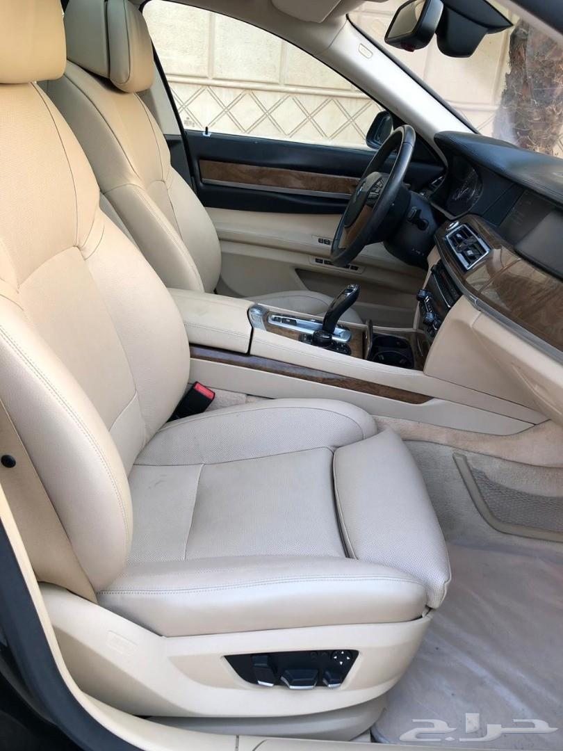 بي ام دبليو 750Li
