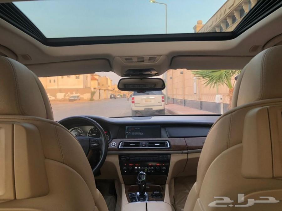 بي ام دبليو 750Li