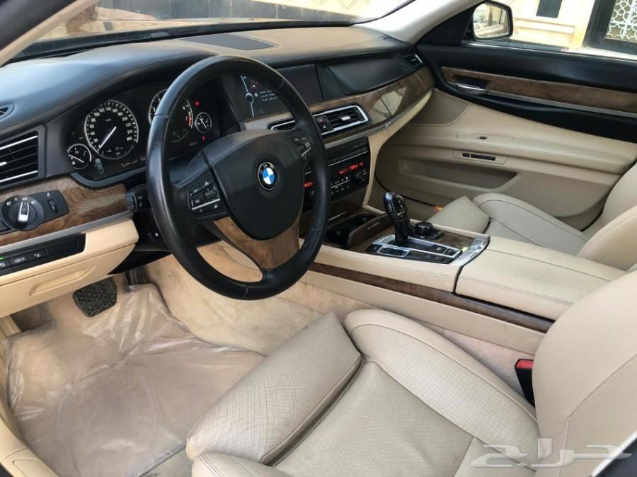 بي ام دبليو 750Li