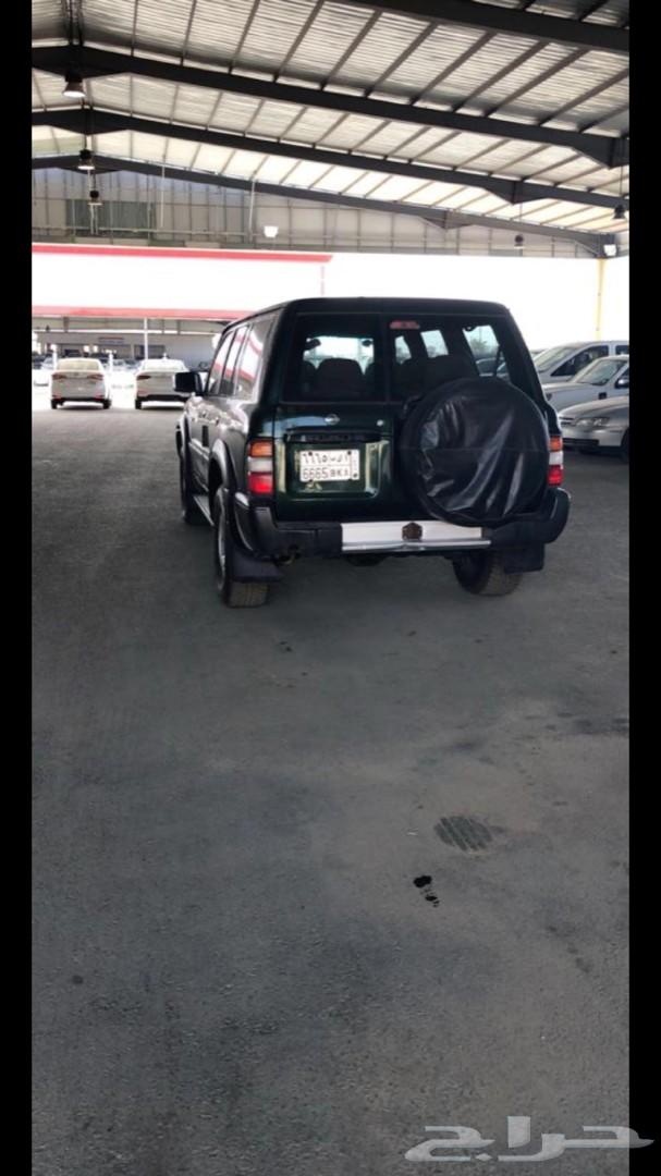 الجيب نيسان باترول 2000