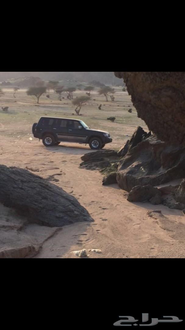 الجيب نيسان باترول 2000