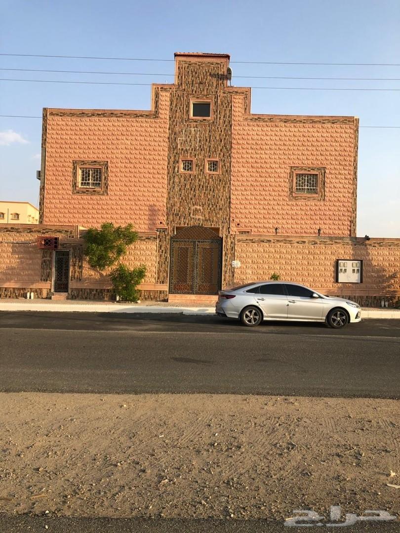 عمارة تجاري سكني بمحافظة بيشة قمة الفخامة