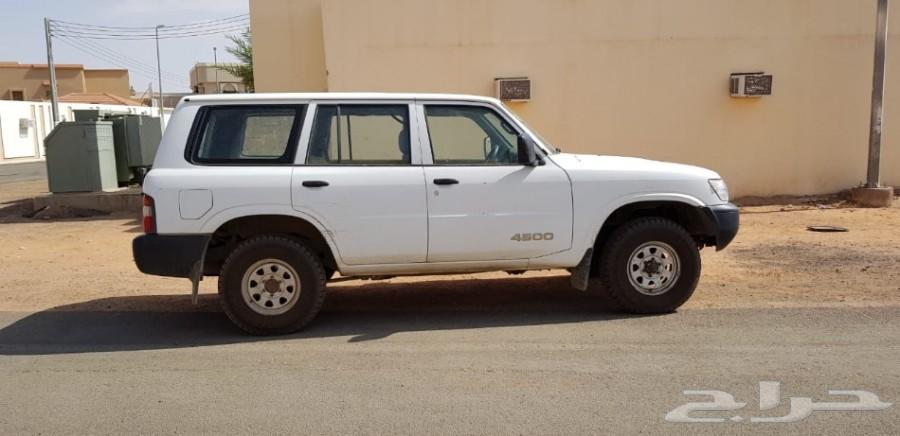 باترول 2001 اربع أبواب نضيف جداا