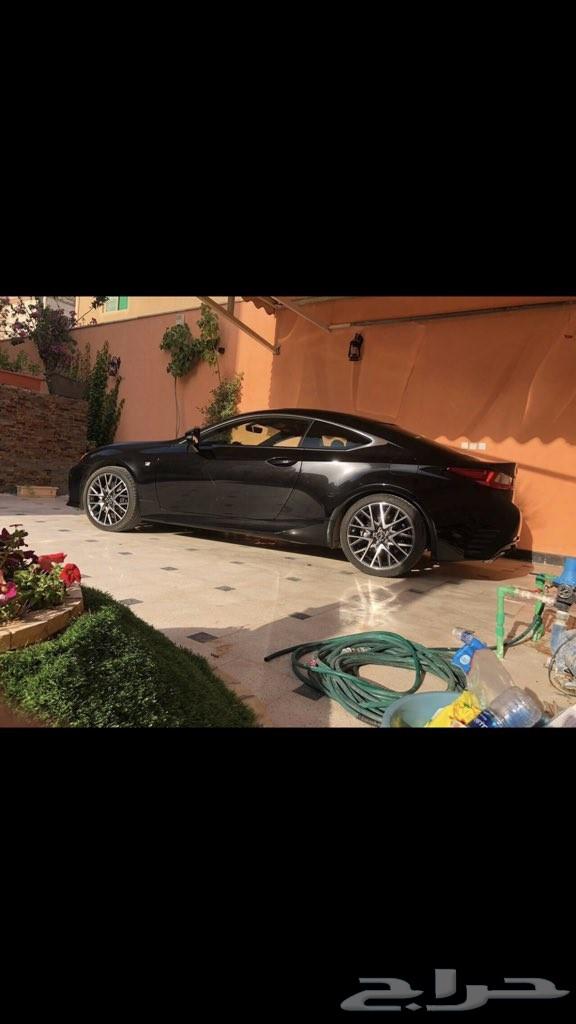 لكسز RCF350 2016 بحالة الوكالة - فل ممشى قليل