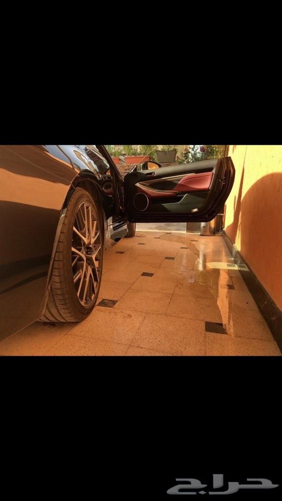 لكسز RCF350 2016 بحالة الوكالة - فل ممشى قليل