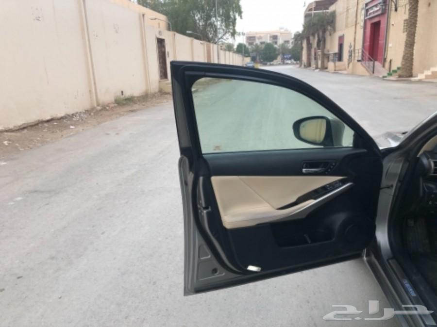 لكزس Is350 خليجي 2014 (CD) خليجي ماشي 57 الف