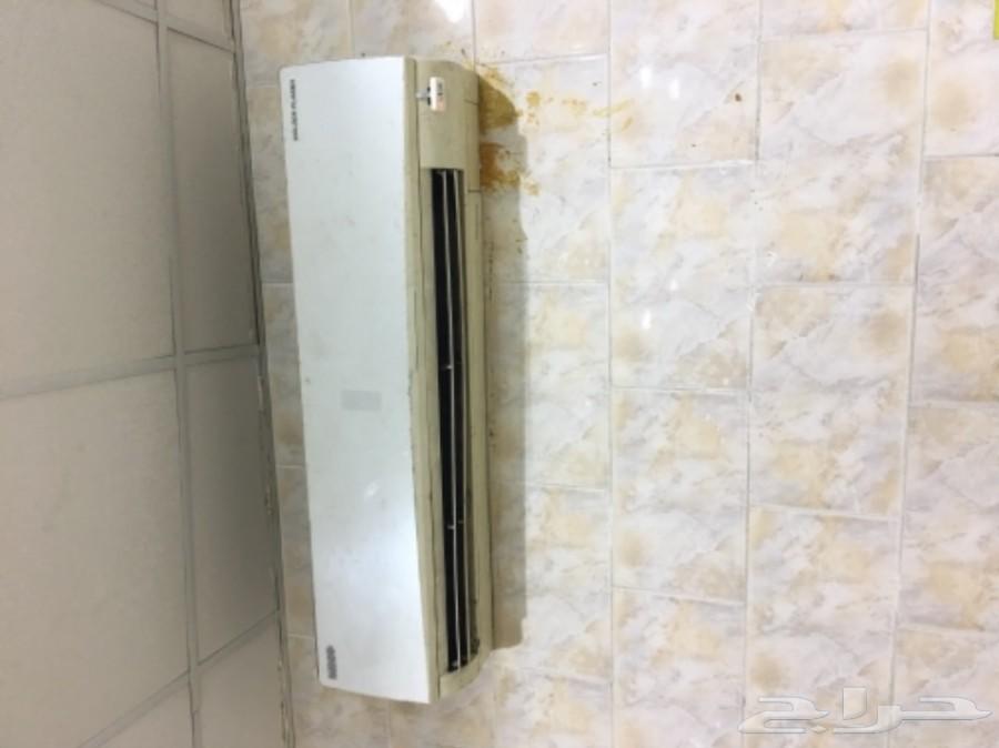 ادوات مطعم كالجديدة للبيع