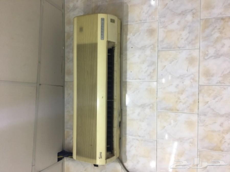 ادوات مطعم كالجديدة للبيع