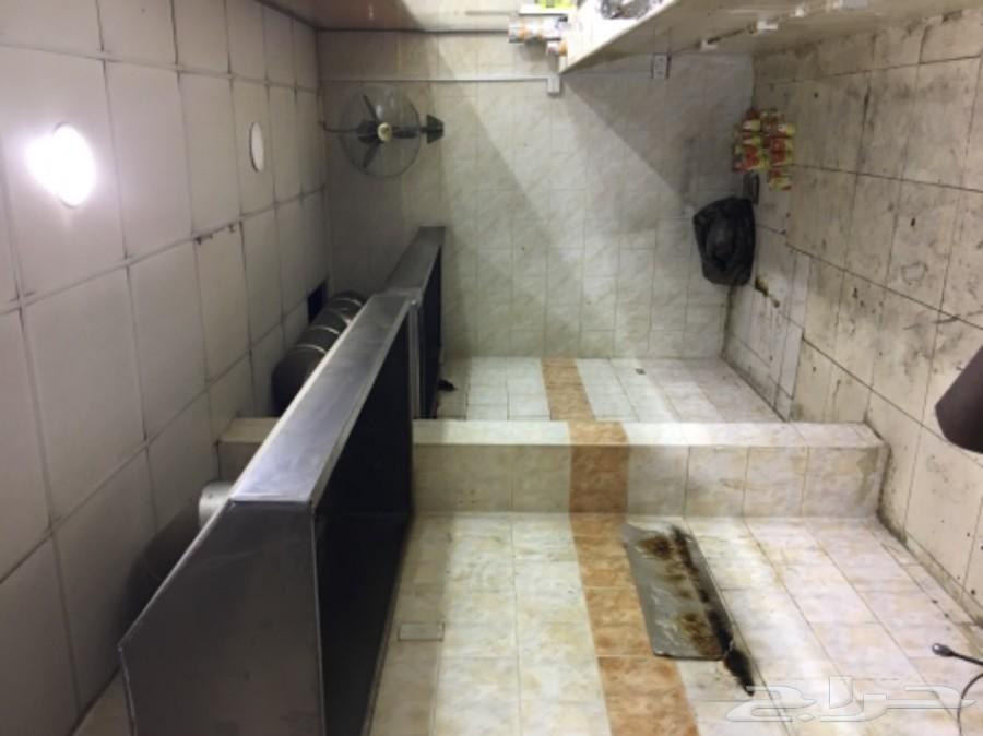 ادوات مطعم كالجديدة للبيع