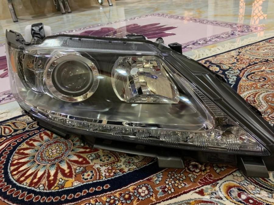 شمعات لكزس امامية اصلية (وكالة) ES350