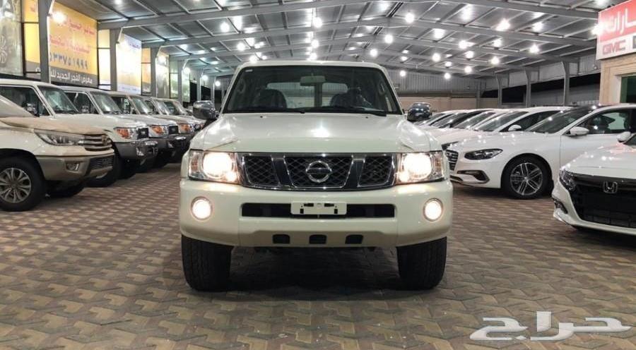نيسان فتك 4 ابواب بريمي 2019 ب 138000