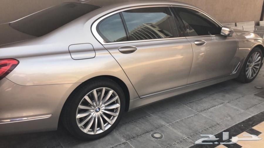 Bmw الفئة السابعة 740il موديل 2016