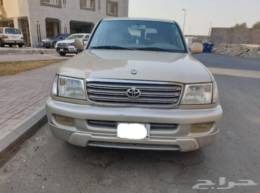 لاندكروزر GXR 2004