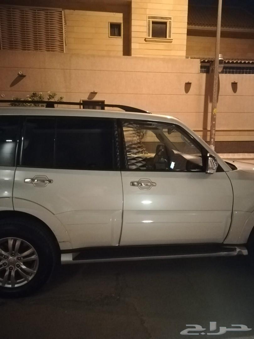 باجيرو 3800 فل كامل مع لوحة مميزة .